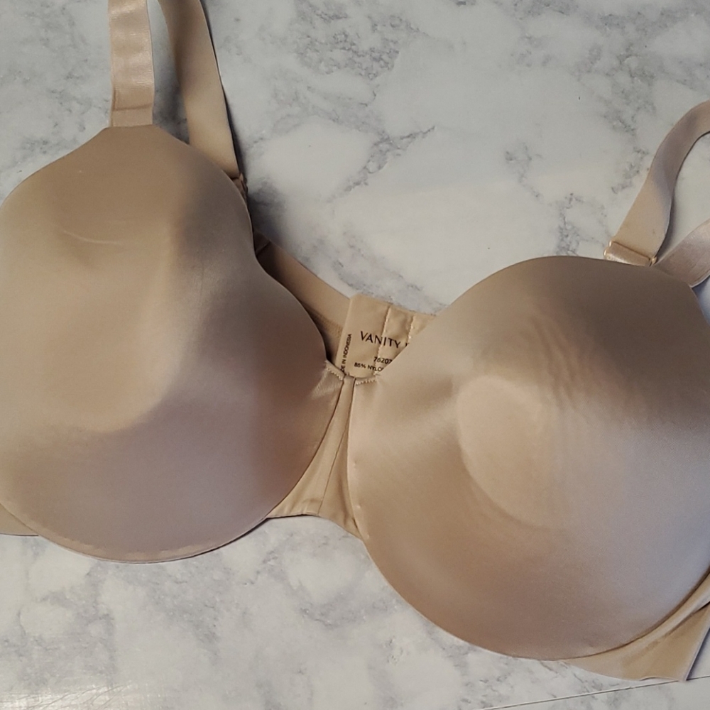 Vanity Fair bra size 40DD
